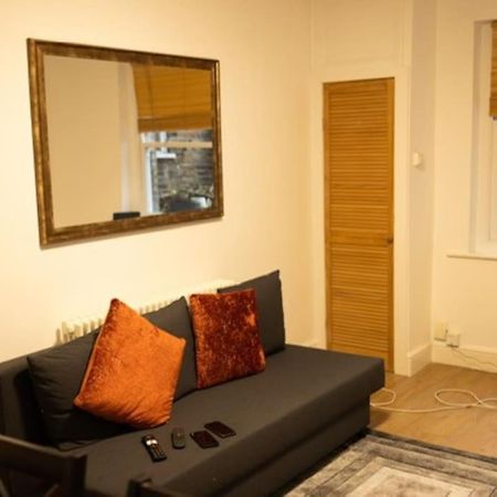 Manor Court Apartment Londra Exterior foto
